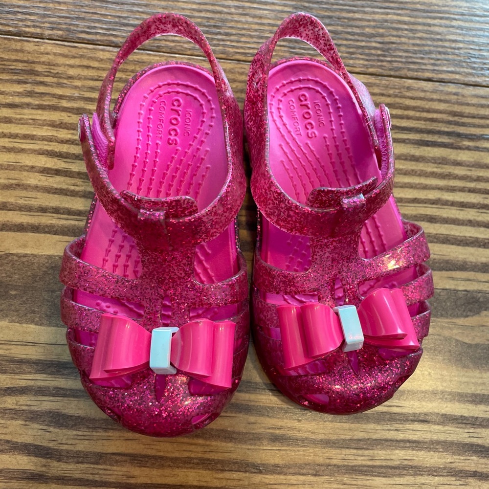 7c pink jelly Crocs